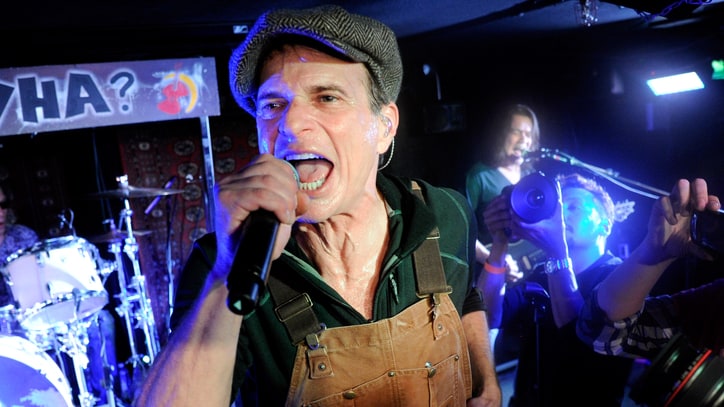 Flashback: Van Halen Play a Tiny Basement Club In 2012