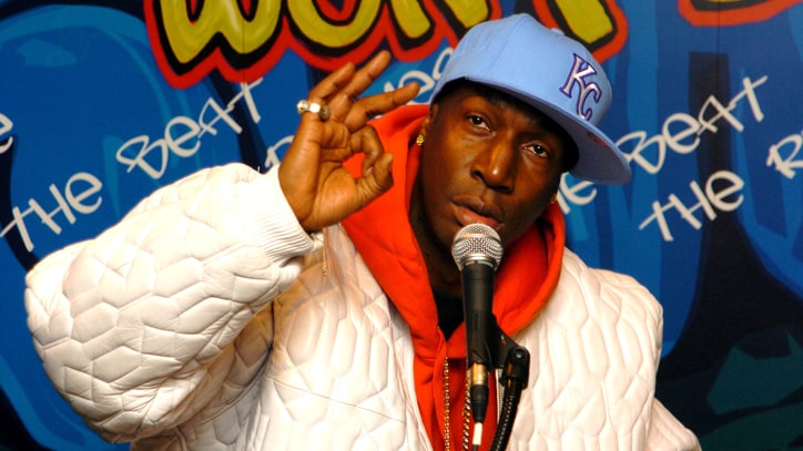 AutoFail: Grandmaster Flash Dominates Grandmas' Facebook Statuses