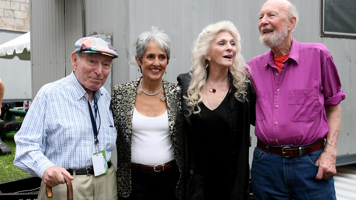 Newport Folk Festival Turns 50 With Sets From Seeger, Baez, Decemberists and More