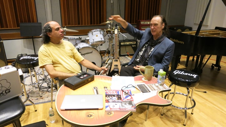 Dave Davies Delves Deep Into Past On New Solo Album 'Rippin Up Time'