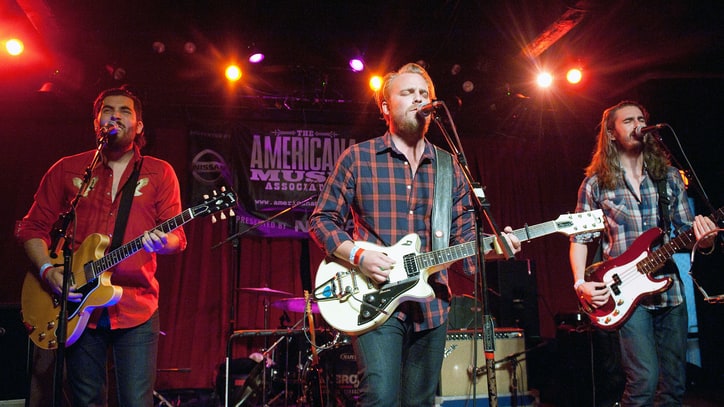 20 Best Things We Saw at Americana Music Fest 2014