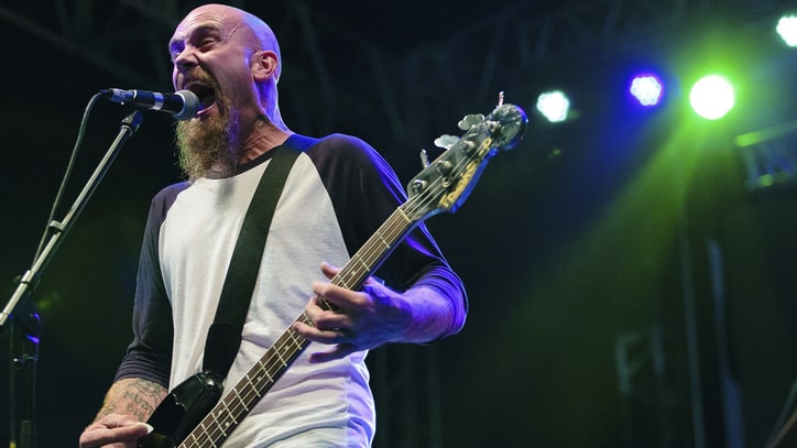 Nick Oliveri Claims He'll Rejoin Queens of the Stone Age for One Night