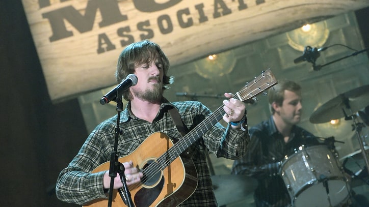 Watch Sturgill Simpson Cut Live Song in Historic Nashville Studio