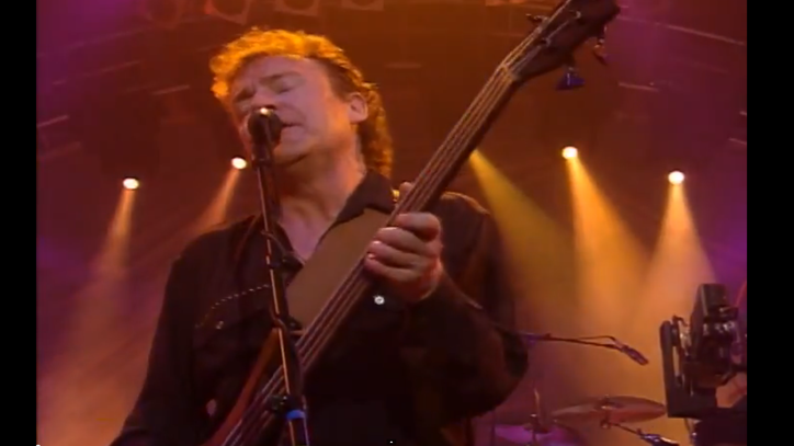 Watch Jack Bruce Play a Heavy 'Sunshine of Your Love' in 1993
