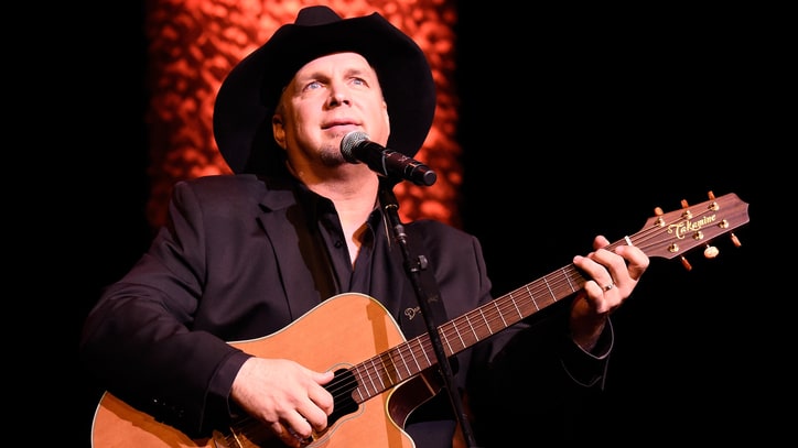 Garth Brooks, Stevie Wonder Perform and Speak at Moving ASCAP Gala