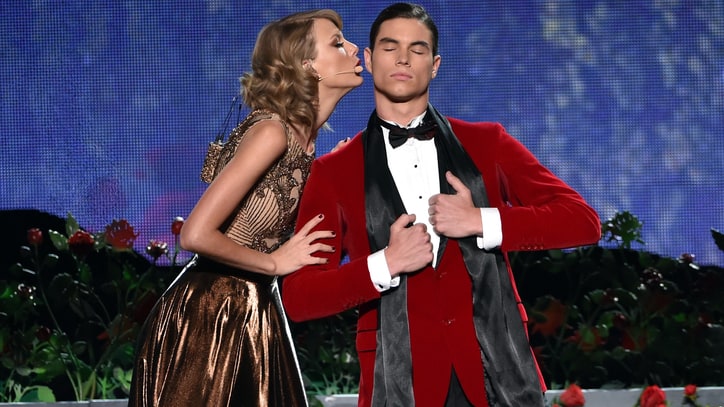 American Music Awards 2014's 20 Best and Worst Moments