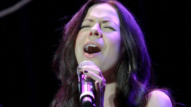 Watch Former Civil Wars Singer Joy Williams Duet With Paramore's Hayley Williams