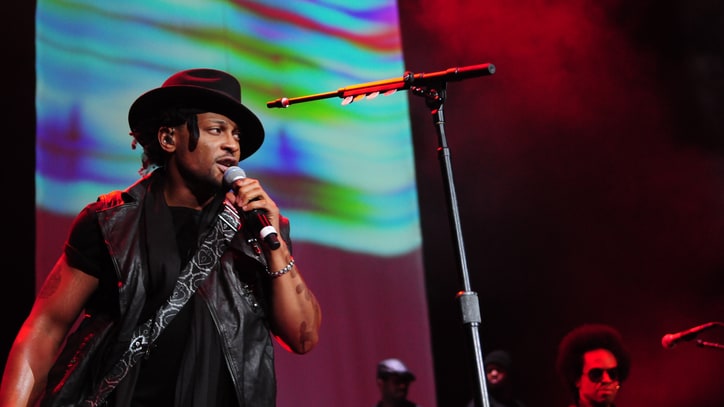 Hear D'Angelo's Brassy, Funky New Track 'Sugah Daddy'