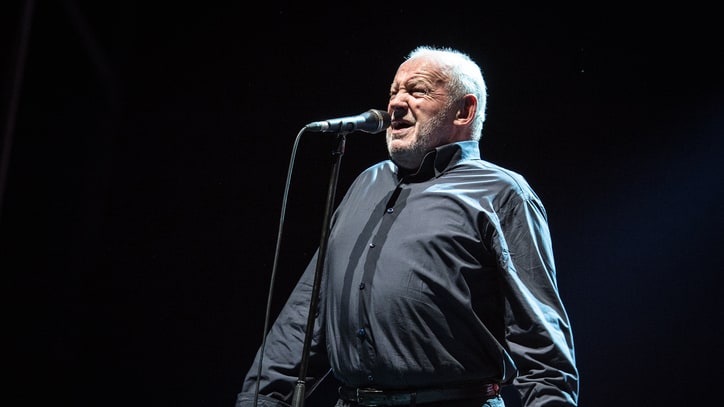 Joe Cocker, Iconic Rock Singer, Dead at 70