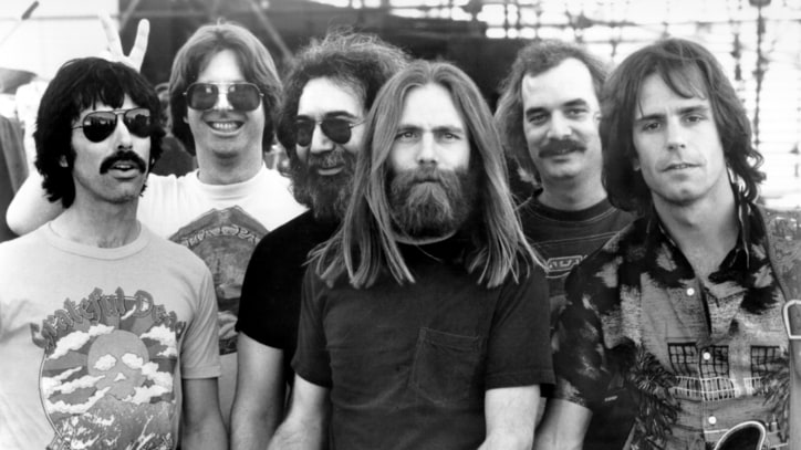 Grateful Dead Reunite for Chicago Farewell Concerts With Trey Anastasio