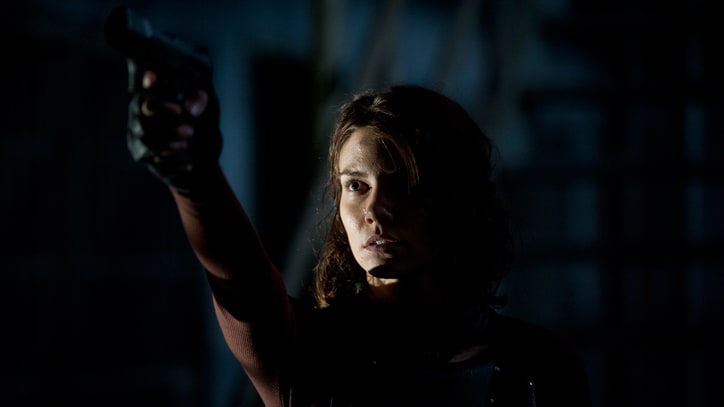 Maggie Pulls a Gun on 'The Walking Dead'