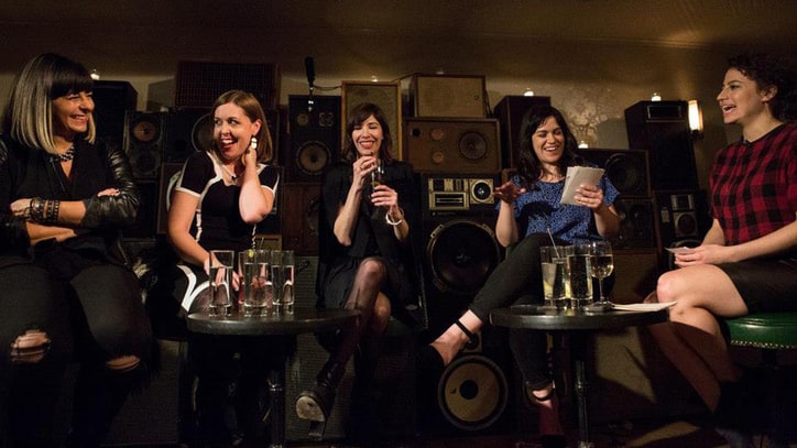 Watch the Stars of 'Broad City' Interview Sleater-Kinney