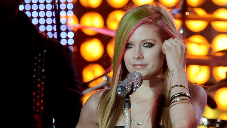 Avril Lavigne on Getting Divorced, Doing Jäger Shots and Cooking in Her Bel-Air Castle