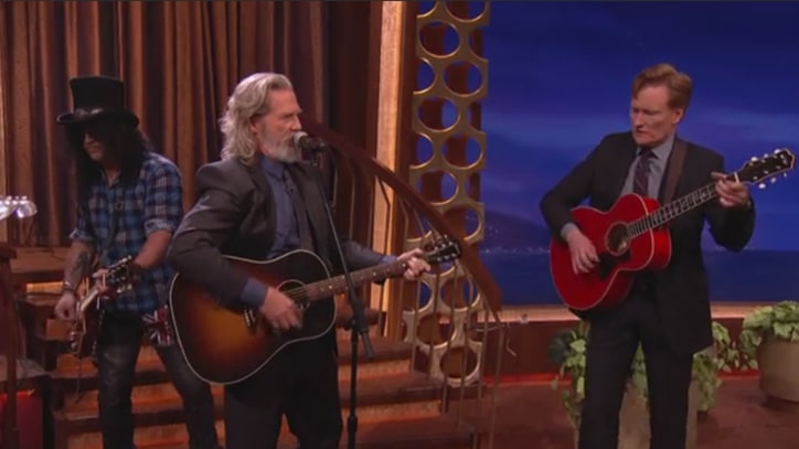 Watch Jeff Bridges, Slash and Conan O'Brien Trade Licks With 'Somebody Else'