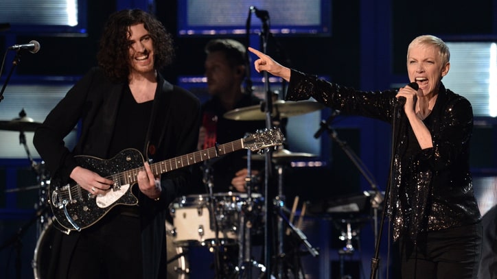 See Annie Lennox and Hozier Put a Spell on the Grammys