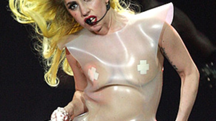 Lady Gaga Unveiling New Songs in 'FarmVille' Spinoff