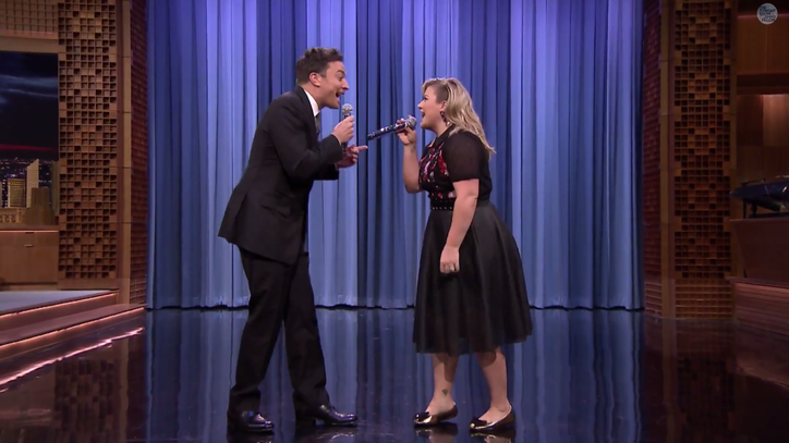 See Jimmy Fallon and Kelly Clarkson Harmonize the History of Duets