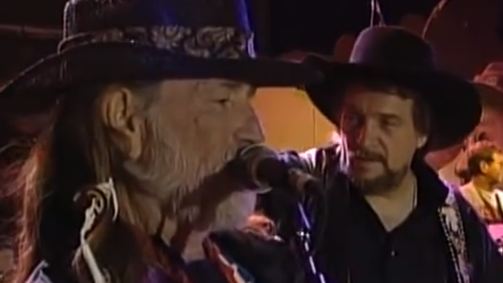 Flashback: See the Highwaymen Perform Their Signature Hit