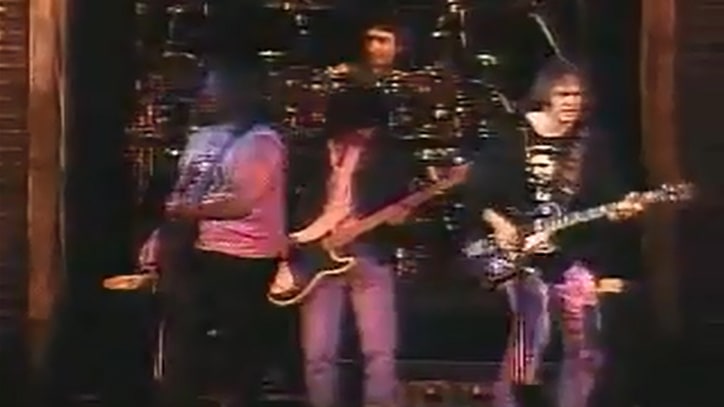 Flashback: Neil Young Emerges as the 'Godfather of Grunge' in 1991