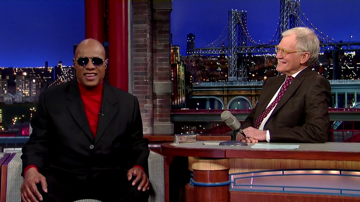 Stevie Wonder Counts Down Advantages of Being Blind on 'Letterman'