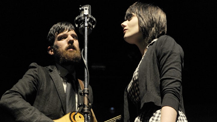 Seth Avett, Jessica Lea Mayfield 'Say Yes' to Elliott Smith Tribute