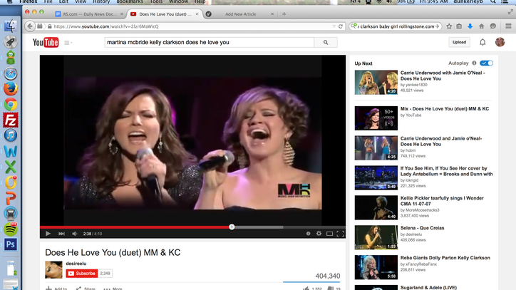 Flashback: Martina McBride and Kelly Clarkson Soar on 'Does He Love You'