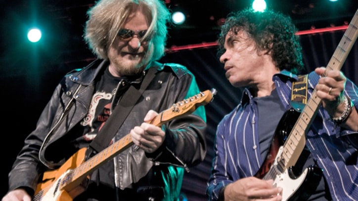 Hall and Oates Fans Start Anti-Romney Super PAC