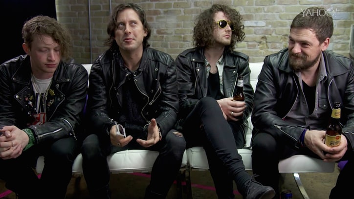 Carl Barat Looks Back at The Libertines, Looks Ahead With The Jackals