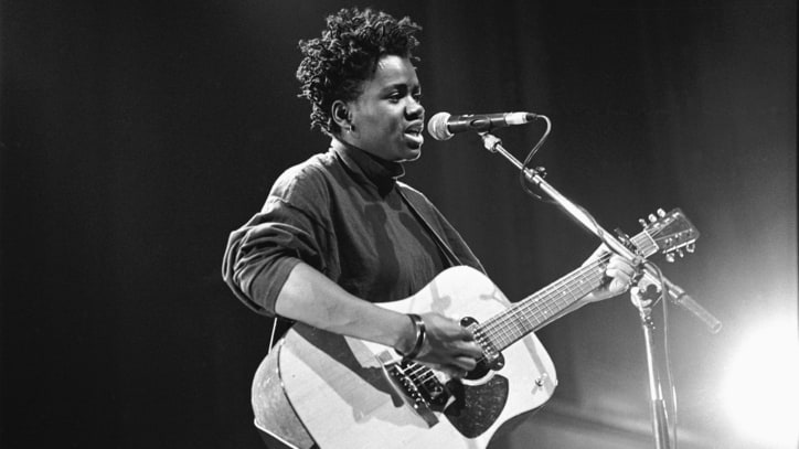 Tracy Chapman: On Her Own Terms