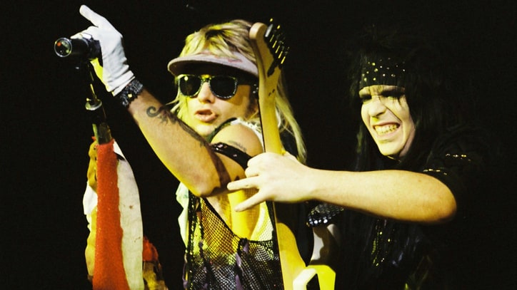 On the Road With Motley Crue: All In the Name of Rock & Roll