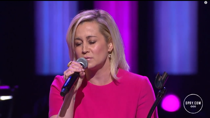 Watch Kellie Pickler Channel Tammy Wynette With 'Stand By Your Man'