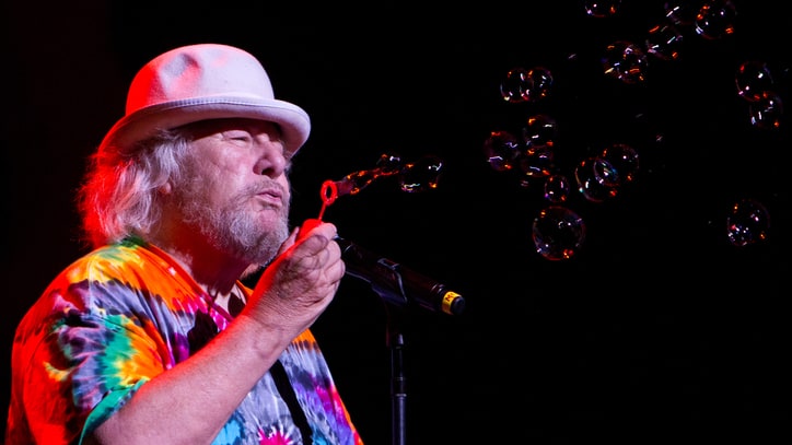 Wavy Gravy Hosting Benefit Concert for Nepal Earthquake Relief