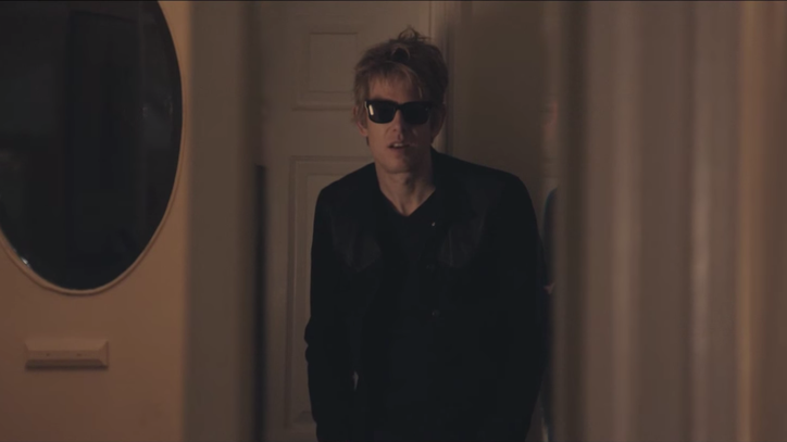 Watch Spoon's Hypnotic, Slow-Moving Video for 'Inside Out'