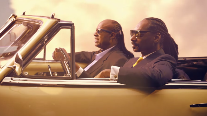 Snoop Dogg Enlists Stevie Wonder, Pharrell for 'California Roll' Video