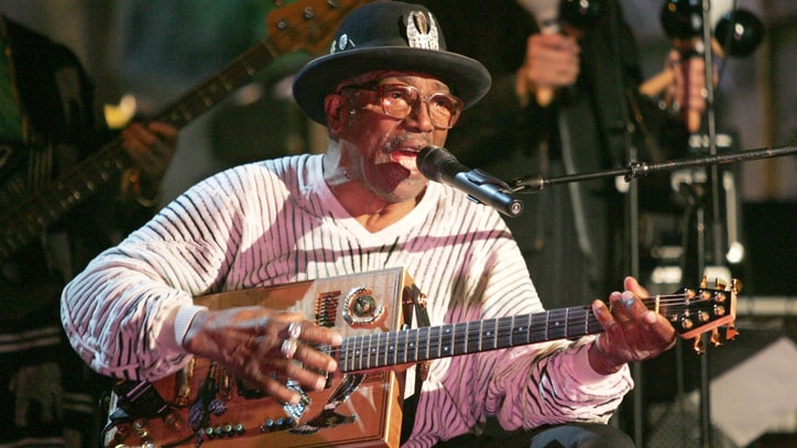 The Indestructible Beat of Bo Diddley