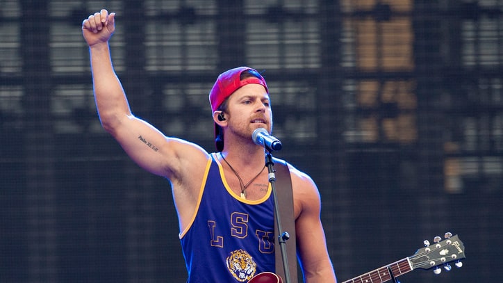 Watch Kip Moore's Acoustic Cover of an Oasis Classic