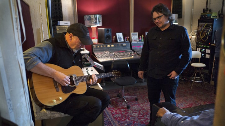 Richard Thompson and Jeff Tweedy on Working Together: 'We Don't Talk'