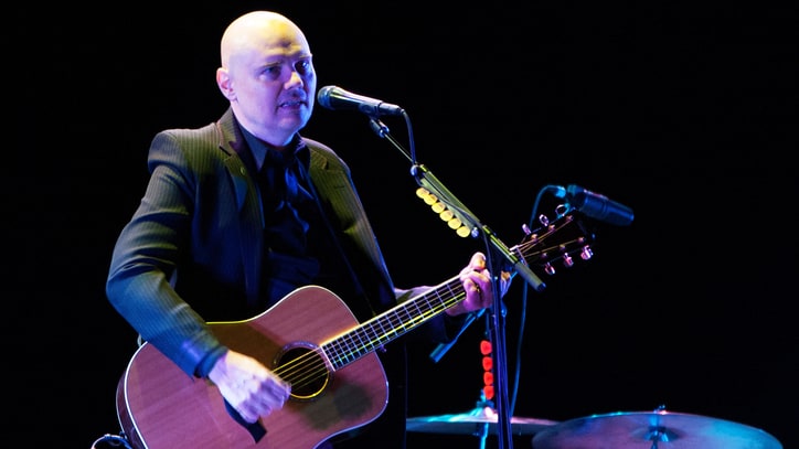 Watch Smashing Pumpkins Perform Acoustic 'Gish' Medley