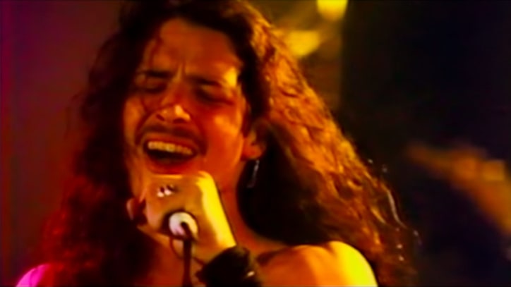 Watch Alice in Chains', Soundgarden's Extended 'Singles' Performances
