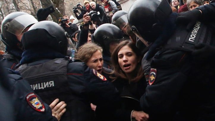 Putin Clamps Down: A Chilling Report From Moscow