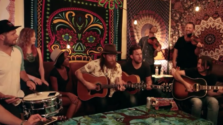 See Brothers Osborne's Backstage 'San Antonio Rose' Jam