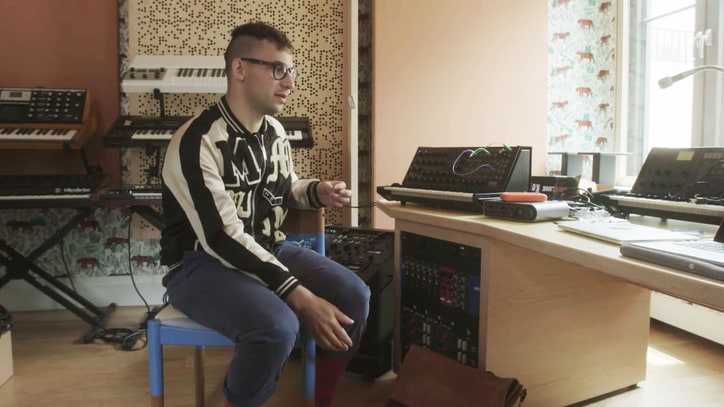 See Jack Antonoff Tour His Three Favorite Spots: Home, Diner, Studio