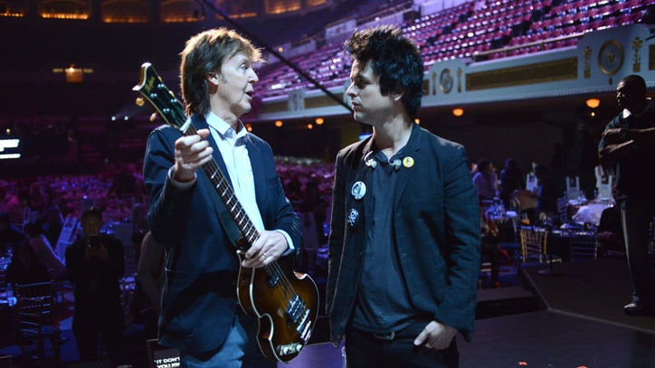 Watch Paul McCartney's Backstage Antics at Rock Hall Ceremony