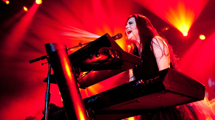 Evanescence End Three-Year Hiatus With November Tour