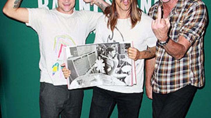 Red Hot Chili Peppers Return With New Album in August