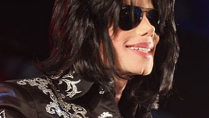 Insurer Sues AEG Live Over Canceled Michael Jackson Shows