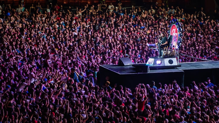 Watch the Throne: Dave Grohl on How the Foos Saved Their Summer