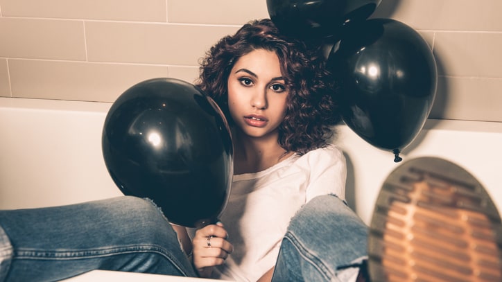 Alessia Cara on 'Tonight Show' Breakthrough, Being 'Terrified of Fame'