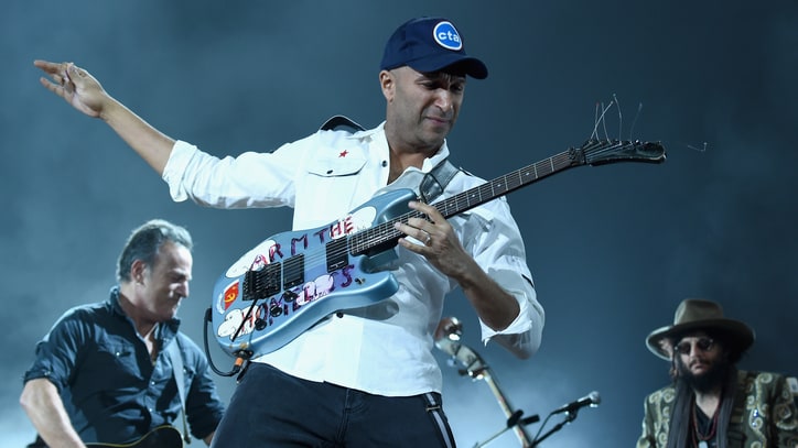 Tom Morello on Ferguson Visit: 'I'm Not a Humanitarian; I'm a Hell-Raiser'