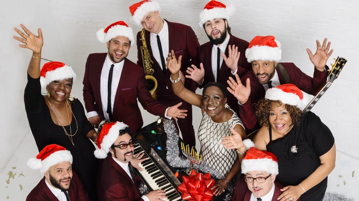 Sharon Jones & the Dap-Kings Prep Soulful Holiday LP